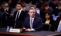 Facebook危局，扎克伯格去留两难