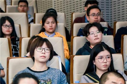 智能人才,引领时代——云学时代公司“第一届创新领袖峰会”圆满落幕