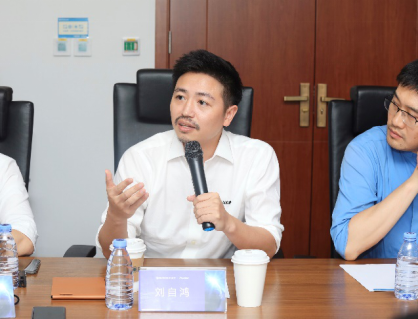柔宇高层预言5G万物互联时代 柔性屏将成基础设备