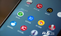 商家们的狂欢，微信小程序交易额暴涨，十二赞小程序带来创业机遇！