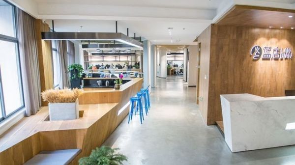 蓝店是什么？快递代收增收新模式