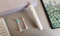 爆火的扉乐电动牙刷怎么样？评测是否不伤牙
