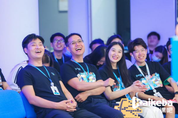 开课吧职场奇葩说：7大辩题，呼兰史炎VS开课吧