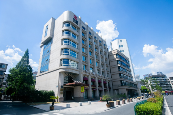 从小枫网到智能风控：炳炳典当以科技重构典当服务体验